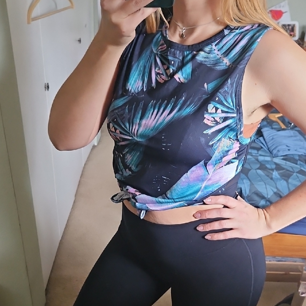 Tropical Print Sleeveless Top